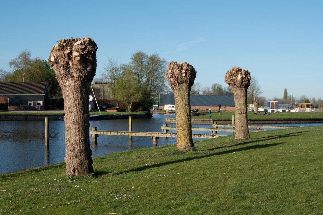Hotel Breedsicht Oostermeer ภายนอก รูปภาพ
